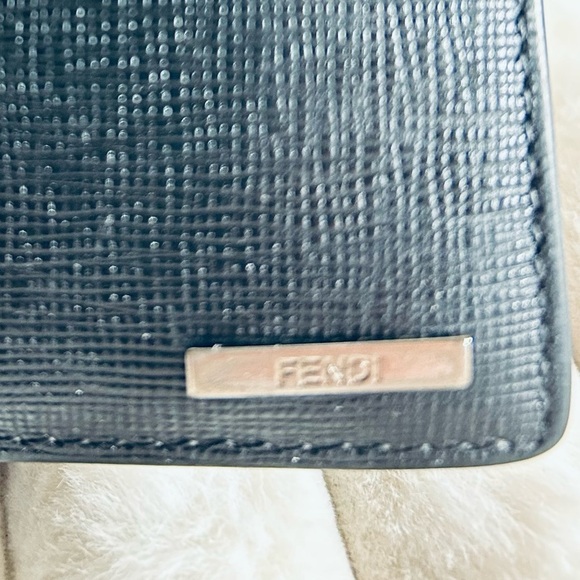 Fendi Black Saffiano Leather Travel Wallet - Made in Italy, 12 Card Slots - Picture 3 of 10